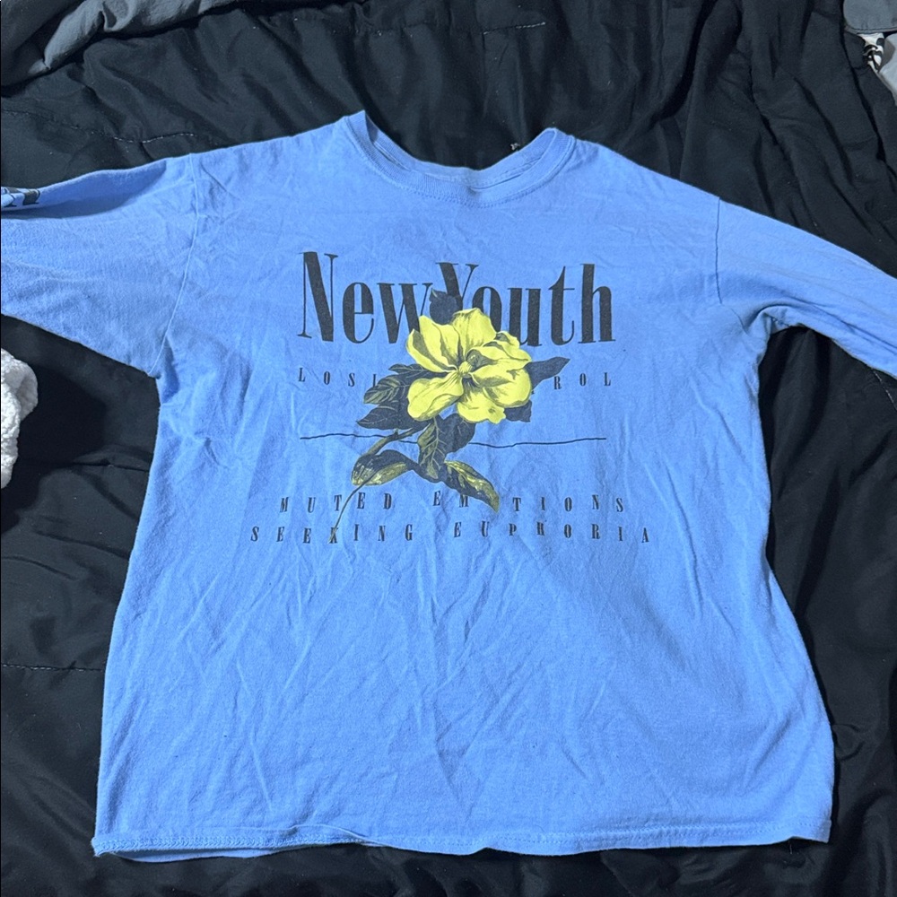 PacSun Blue Long Sleeve Tee with Yellow Flower
